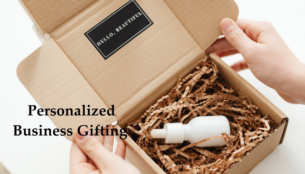 By personalizing the gift, it creates a stronger connection, better impression between your company and the recipient. As well as higher retention rate with your customer or your employee.
