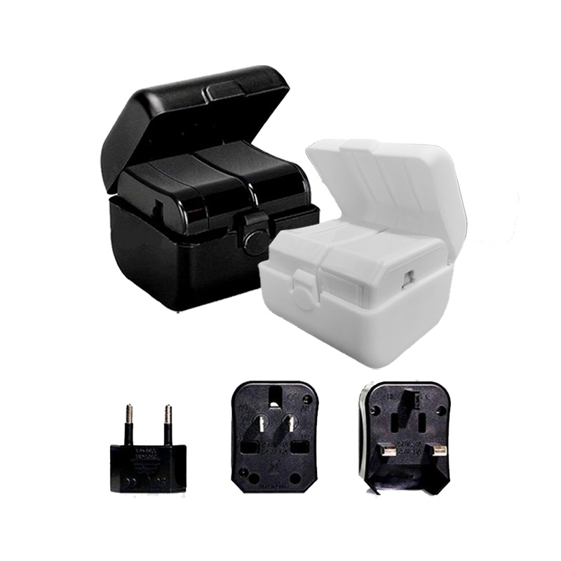 Travel Adaptor (800)