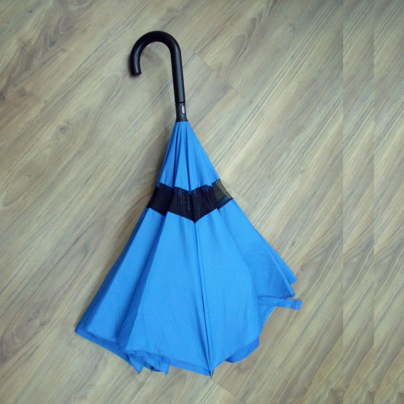 Invertable Umbrella